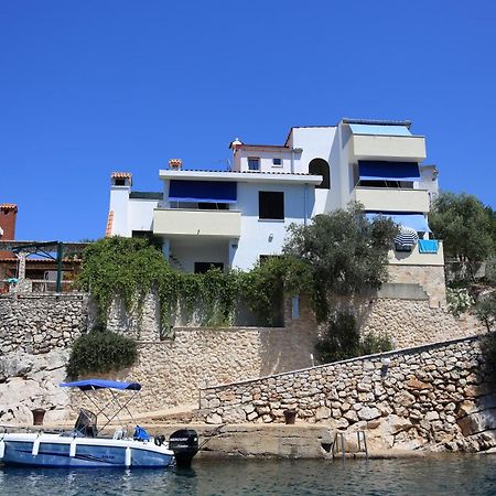 Apartmani Cico Gdinj Dış mekan fotoğraf