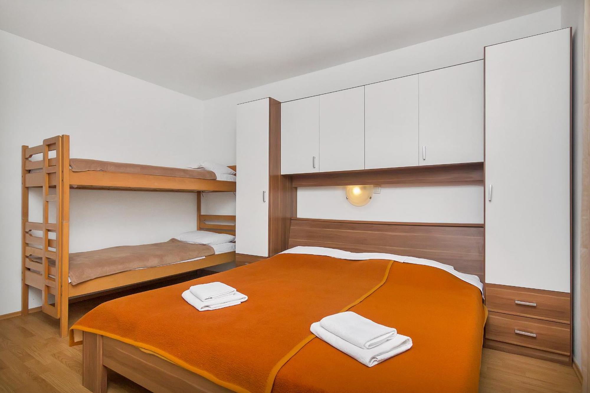 Apartmani Cico Gdinj Dış mekan fotoğraf