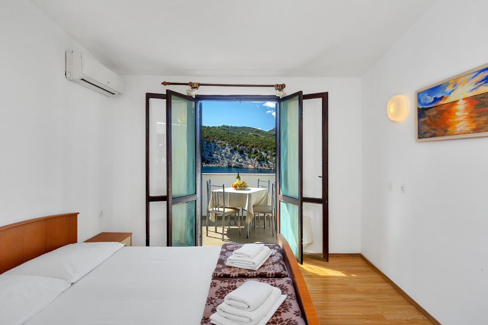 Apartmani Cico Gdinj Dış mekan fotoğraf