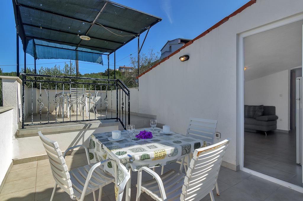 Apartmani Cico Gdinj Dış mekan fotoğraf